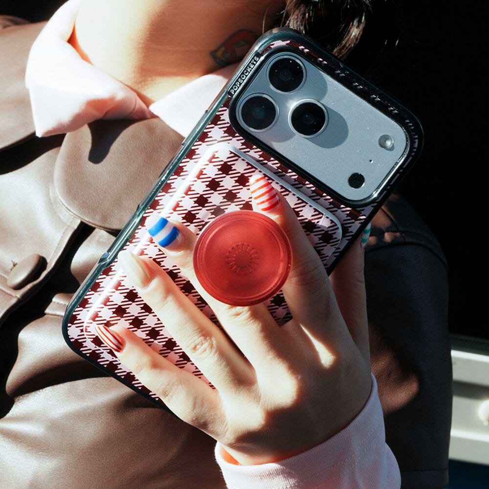 Black Cherry Gingham — iPhone Air MagSafe Case - US 48847